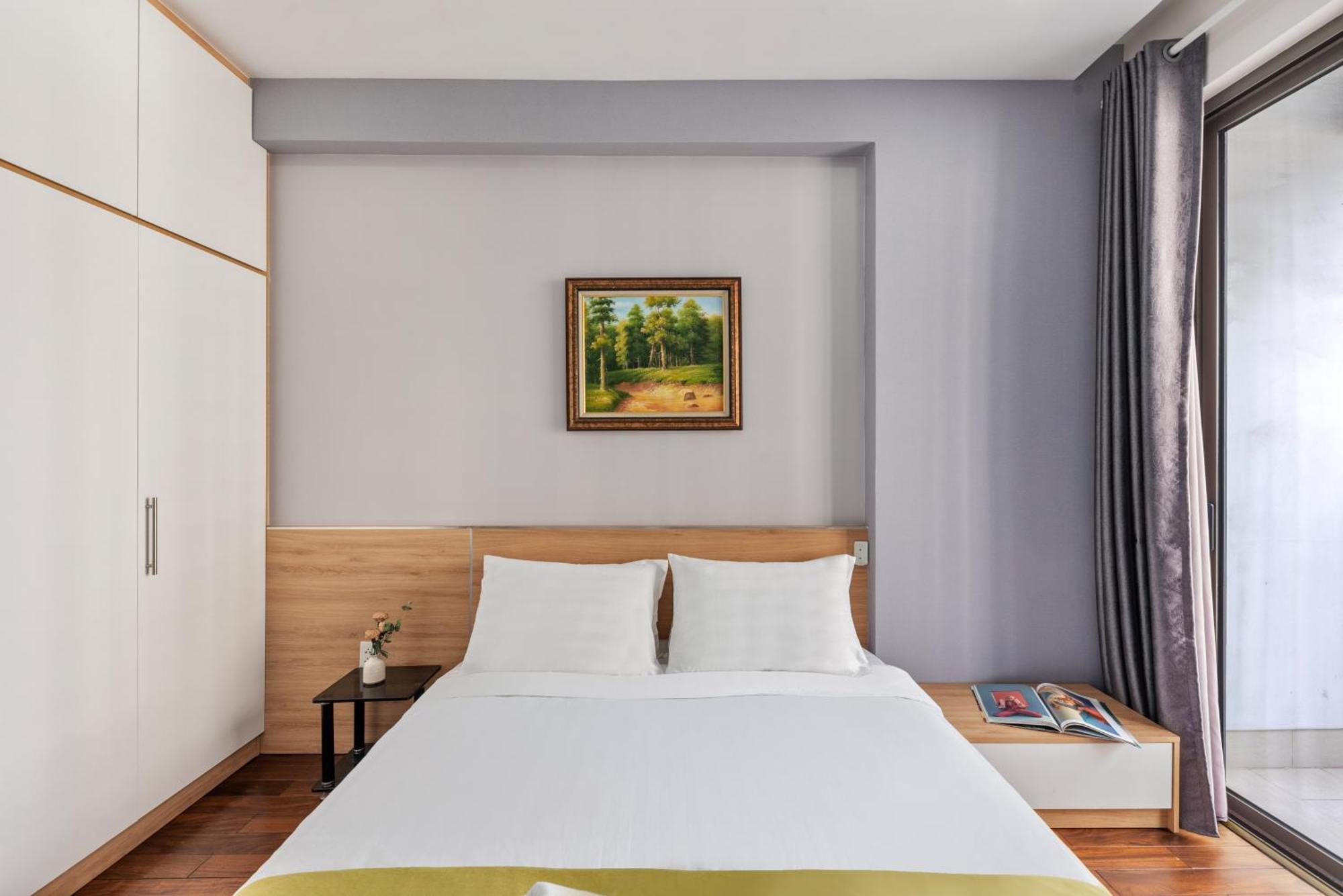 Refined Saigon - Rivergate Aparment - Free Pool, Free Internet Sim For 3 Nights, Free Pick Up For 5 Nights Ho Chi Minh City