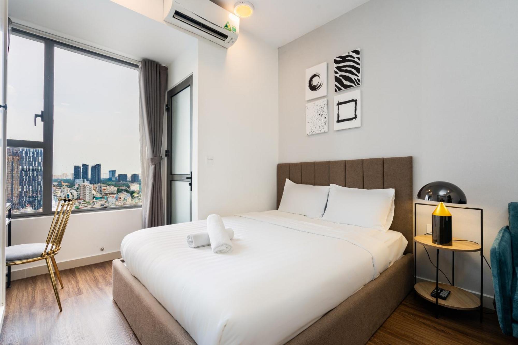 Refined Saigon - Rivergate Aparment - Free Pool, Free Internet Sim For 3 Nights, Free Pick Up For 5 Nights Ho Chi Minh City