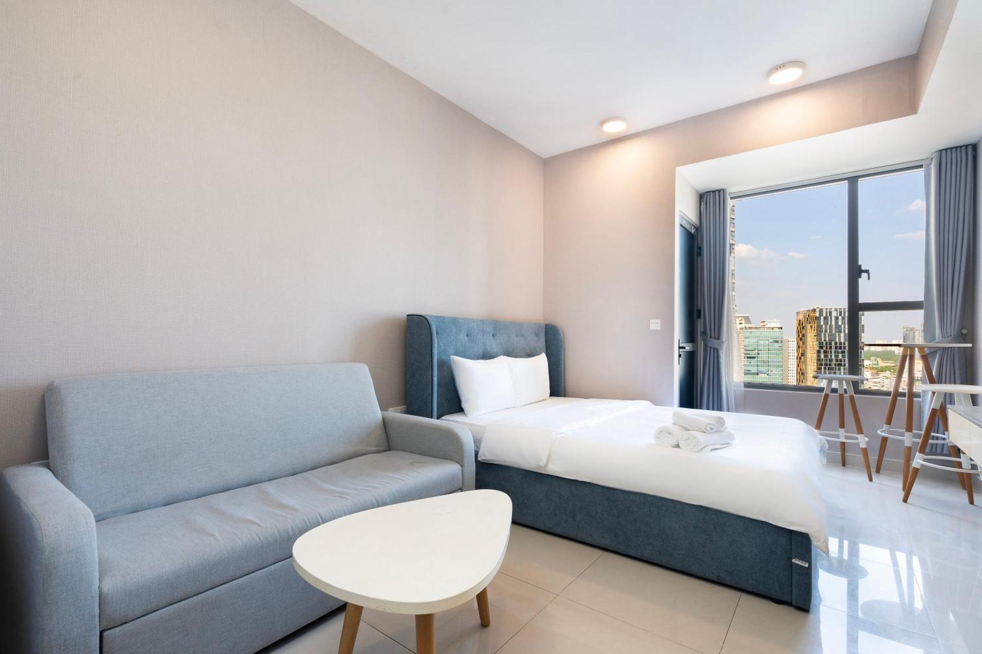 Apartment Refined Saigon - Rivergate Aparment - Free Pool, Free Internet Sim For 3 Nights, Free Pick Up For 5 Nights Ho Chi Minh City
