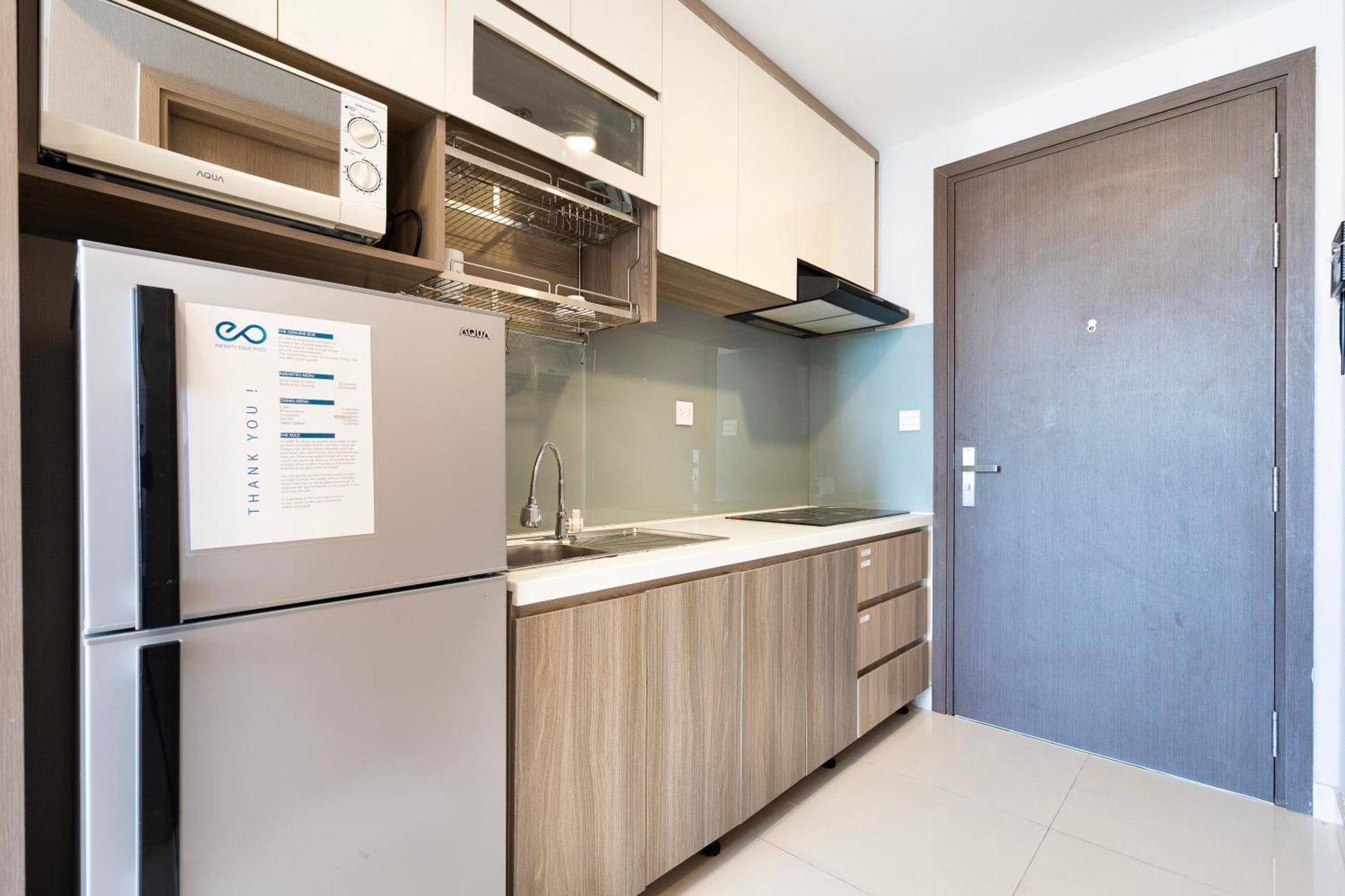 Refined Saigon - Rivergate Aparment - Free Pool, Free Internet Sim For 3 Nights, Free Pick Up For 5 Nights Apartment *